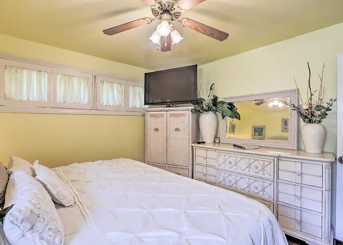 Nashville Apt With Patio, 3 Mi To Grand Ole Opry