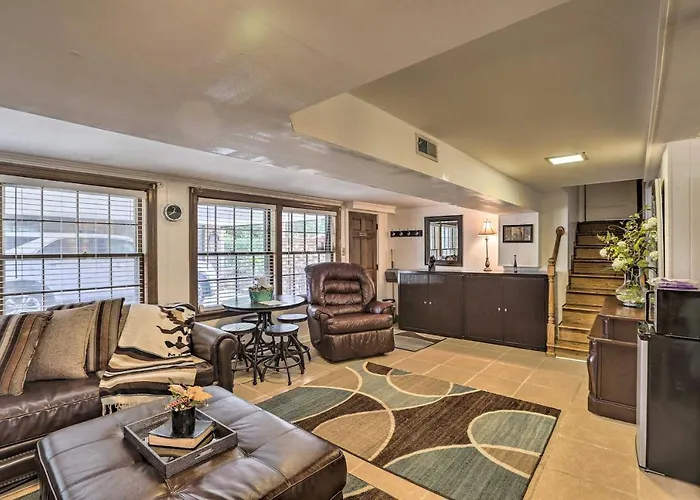 Nashville Apt With Patio, 3 Mi To Grand Ole Opry
